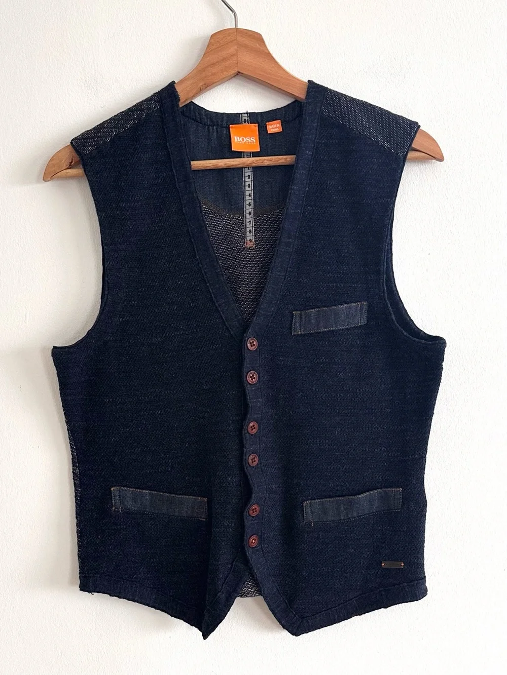 Hugo Boss Orange denim knit modern minimalist V-neck button vest size Small